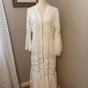 Flora Bella  M/L White Crochet-Trim Sheer duster 100% cotton
